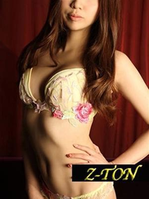 Z-TON 的在籍女性