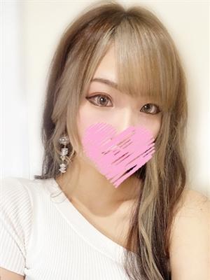 あきな