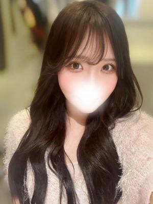 秋沢かなで