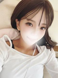 りさ (Risa)