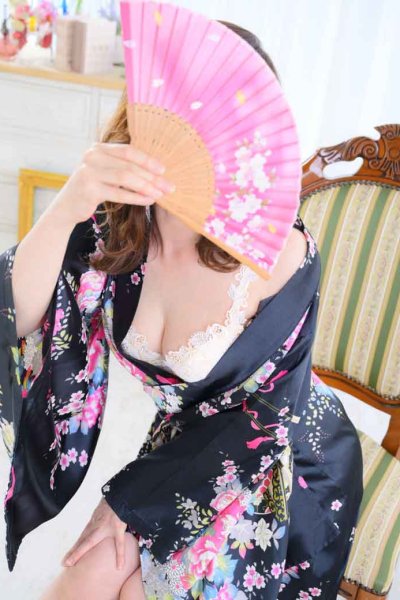 Hitomi