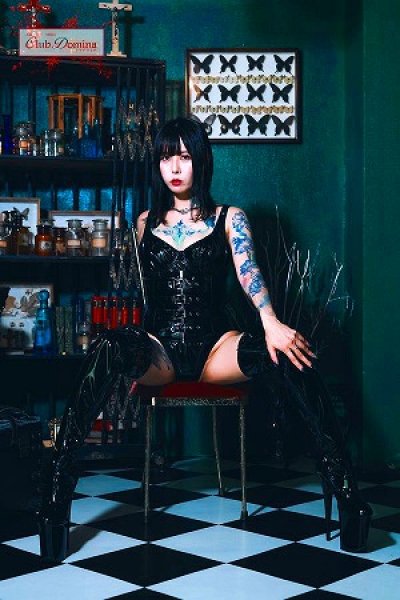 凰花女王様