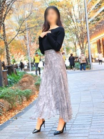 瀬里奈 (Sarina)