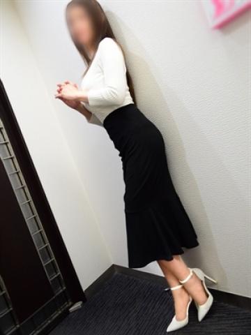 汐里 (Shiori)