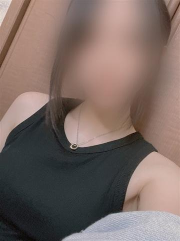 うる (Uru)