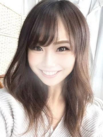 千歳あやこ (Chitose Ayako)