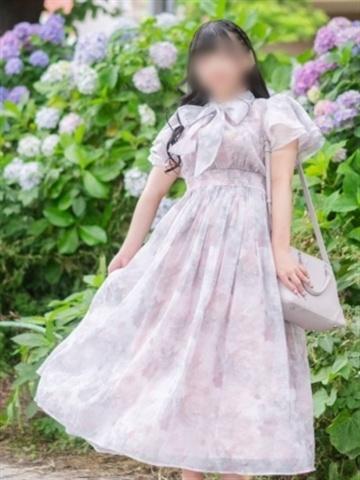 綾瀬はなび (Ayase Hanabu)