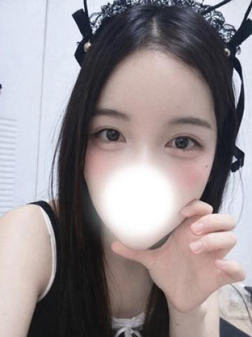 内野しおり