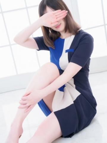 小峯やよい (Yayoi)