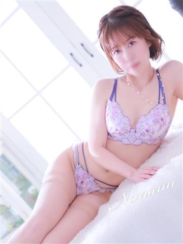 ななみ