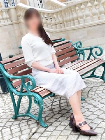 綾子