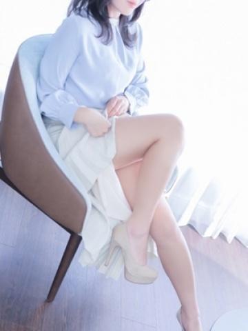 芽依(めい)