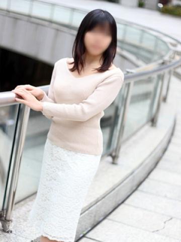 八雲叶恵(かなえ)
