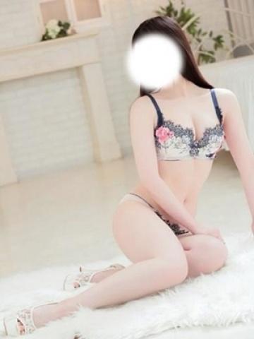 せりな